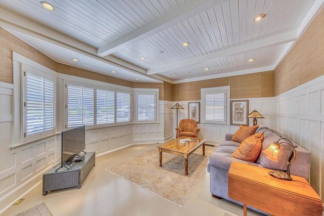 308 14th Street, Pacific Grove, CA 93950