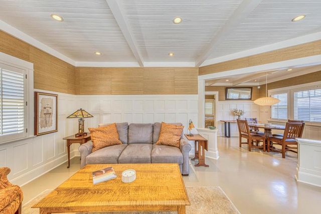 308 14th Street, Pacific Grove, CA 93950