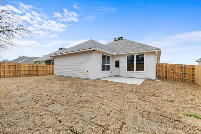 115 Adaline Bend, Mcgregor, TX 76657