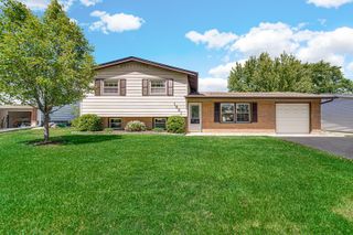 1551 Spruce Avenue, Hanover Park, IL 60133