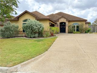 15357 Chianti Ln, Corpus Christi, TX 78410