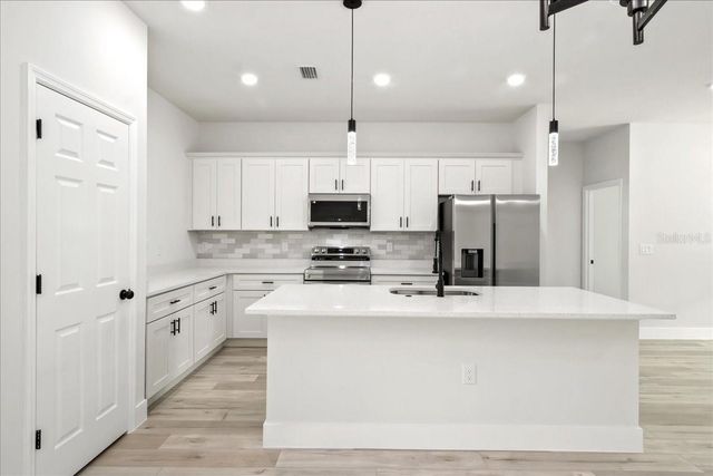 1621 W CITRUS SPRINGS BOULEVARD, Citrus Springs, FL 34434