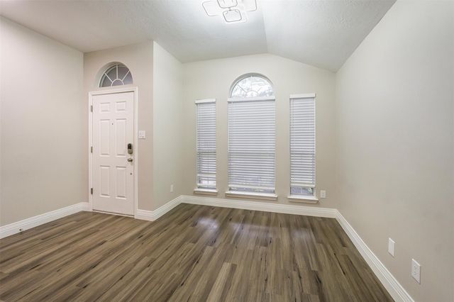 17247 Yeoman Way, Crosby, TX 77532