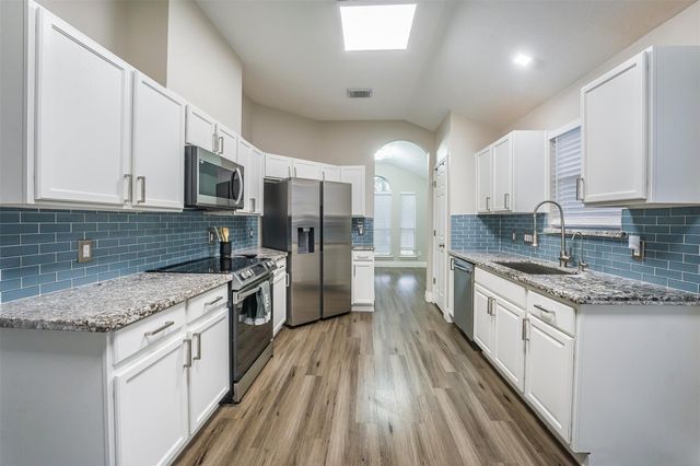 17247 Yeoman Way, Crosby, TX 77532