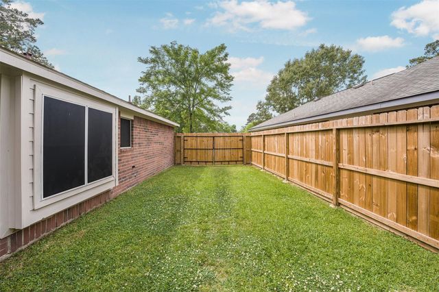 17247 Yeoman Way, Crosby, TX 77532