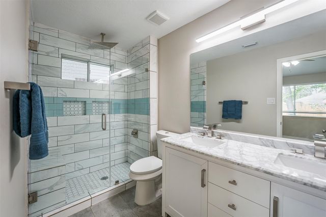 17247 Yeoman Way, Crosby, TX 77532