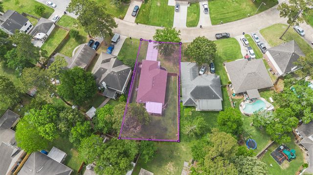 17247 Yeoman Way, Crosby, TX 77532