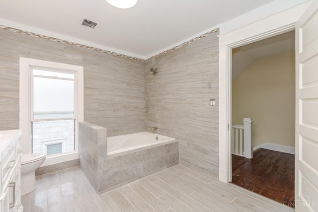 110 N Sutphin Street, Middletown, OH 45042