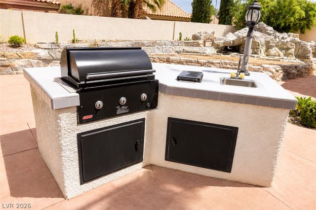 2308 Angelfire Street, Las Vegas, NV 89128