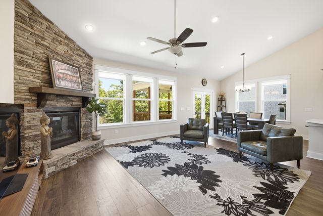 837 Ava Ln, Mount Juliet, TN 37122