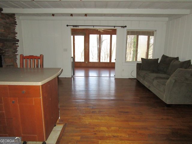 23 Baum Weg, Helen, GA 30545