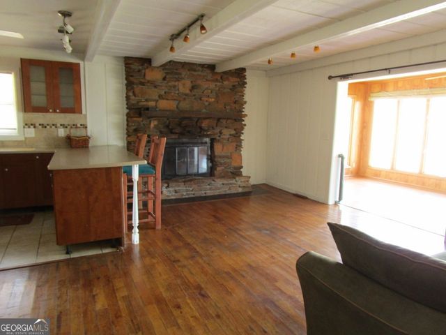 23 Baum Weg, Helen, GA 30545