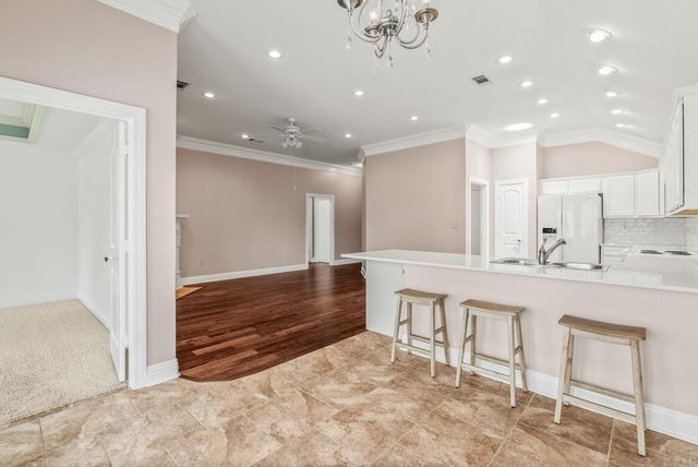 16 Dauphine Pl, Maumelle, AR 72113