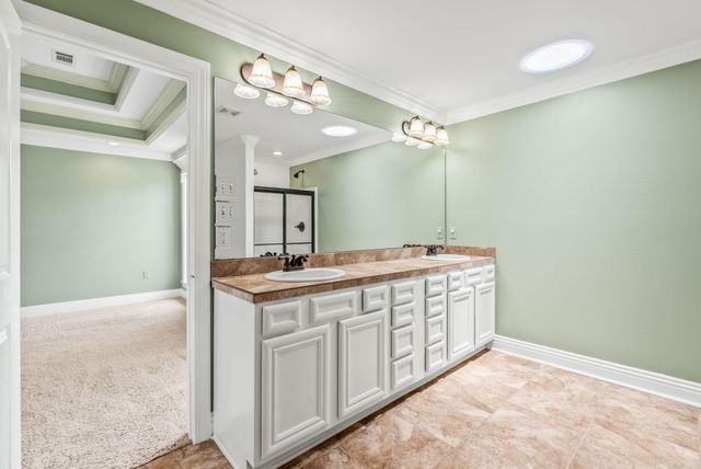 16 Dauphine Pl, Maumelle, AR 72113