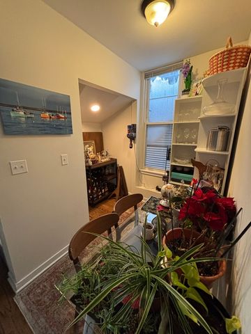 1644 N Hermitage Avenue 2R, Chicago, IL 60622