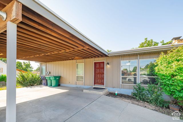 777 W 300 N, Clearfield, UT 84015