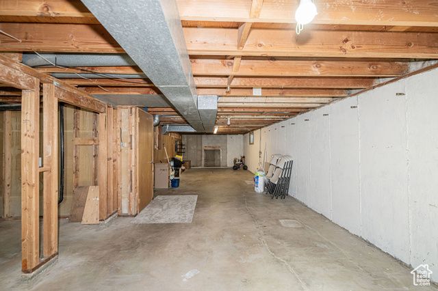 777 W 300 N, Clearfield, UT 84015