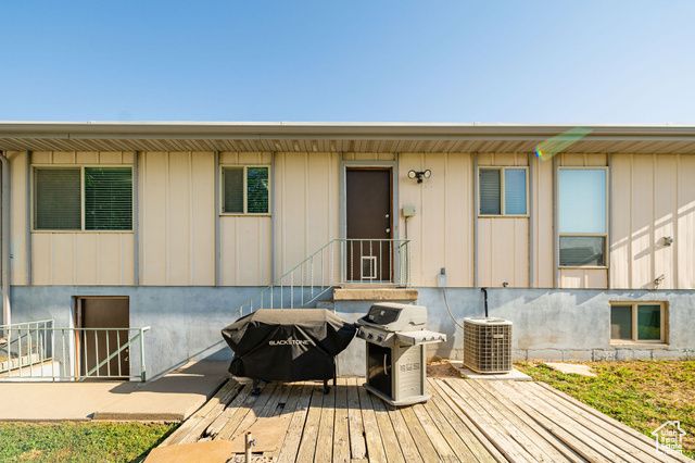 777 W 300 N, Clearfield, UT 84015