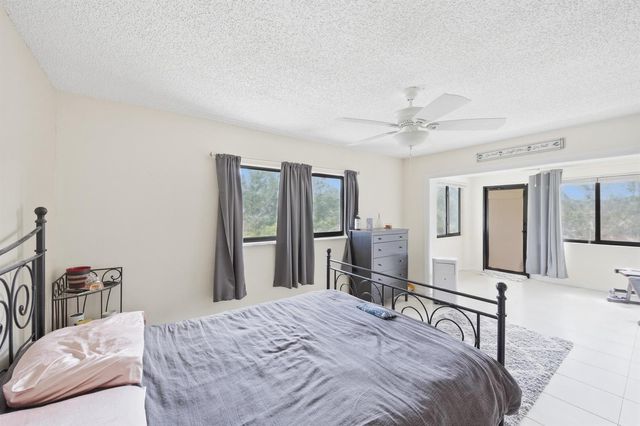 10222 Pine Drive, Boynton Beach, FL 33437