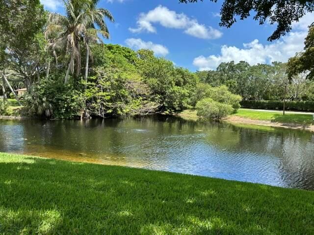 10222 Pine Drive, Boynton Beach, FL 33437