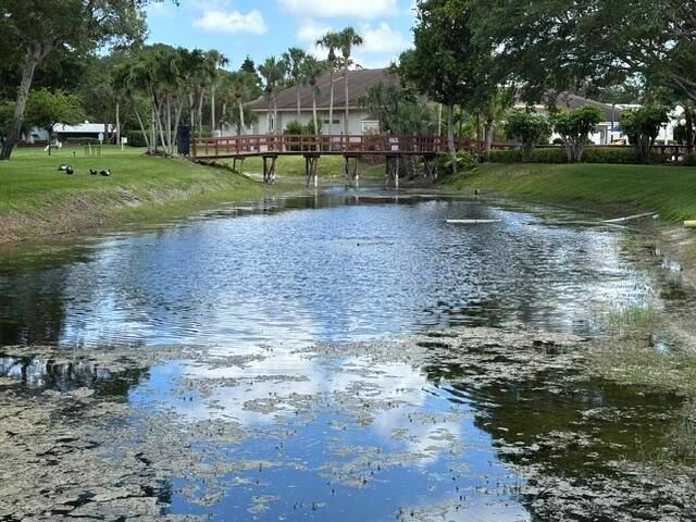 10222 Pine Drive, Boynton Beach, FL 33437