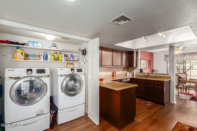 11011 N 92nd Street 1097, Scottsdale, AZ 85260