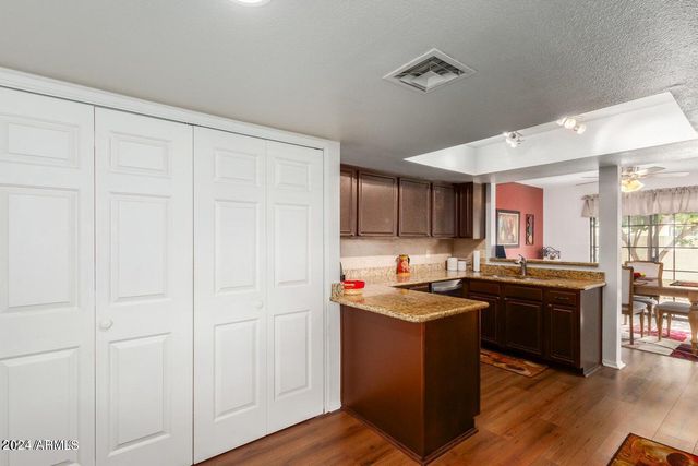 11011 N 92nd Street 1097, Scottsdale, AZ 85260