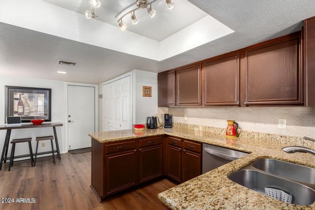 11011 N 92nd Street 1097, Scottsdale, AZ 85260