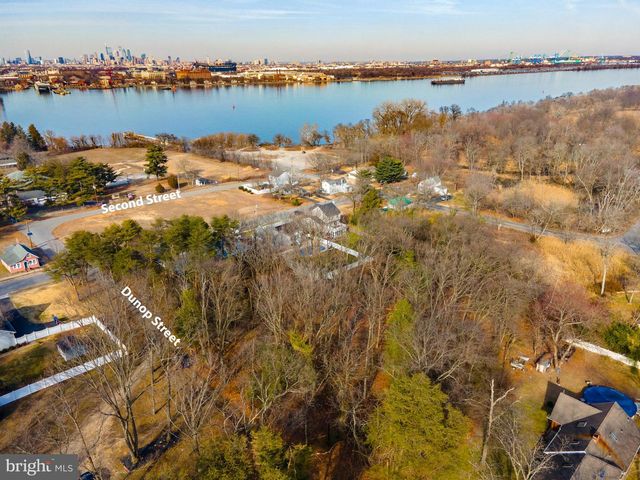 0-& THIRD DUNOP, West Deptford, NJ 08086