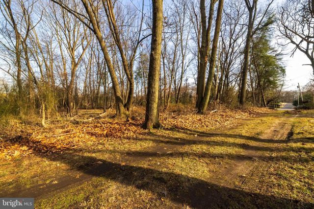 0-& THIRD DUNOP, West Deptford, NJ 08086