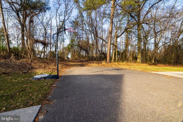 0-& THIRD DUNOP, West Deptford, NJ 08086