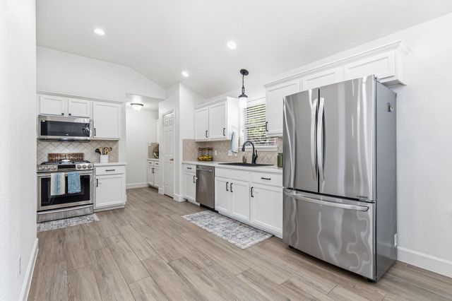 14603 Pebble Meadow Court, Cypress, TX 77429