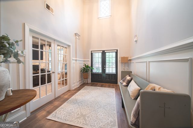 931 S Jeff Davis Drive, Fayetteville, GA 30215