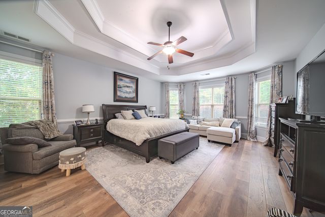931 S Jeff Davis Drive, Fayetteville, GA 30215