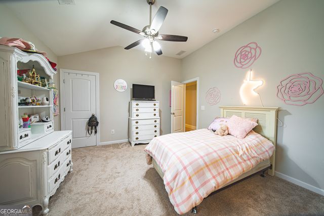 931 S Jeff Davis Drive, Fayetteville, GA 30215