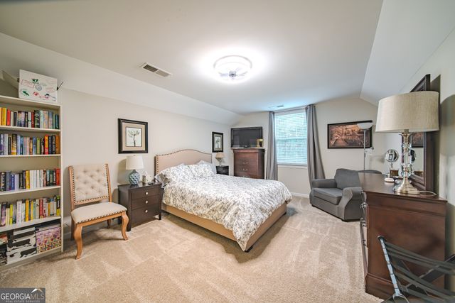 931 S Jeff Davis Drive, Fayetteville, GA 30215