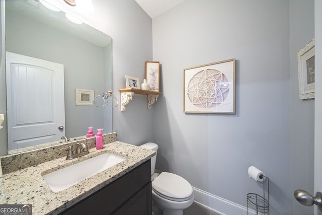 931 S Jeff Davis Drive, Fayetteville, GA 30215