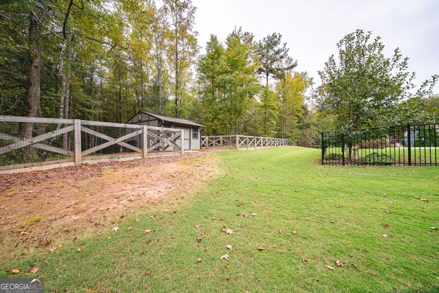 931 S Jeff Davis Drive, Fayetteville, GA 30215