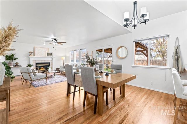 2628 W Leonard, Meridian, ID 83642