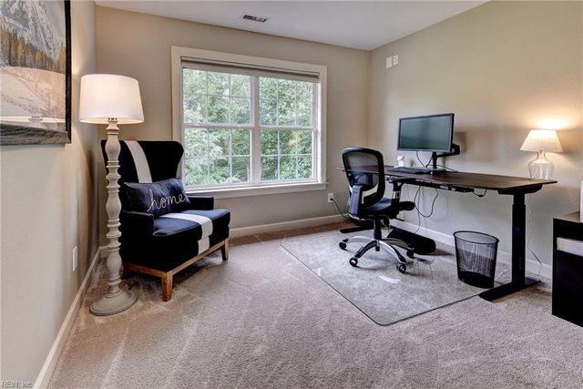 3901 Guildford LN, Williamsburg, VA 23188