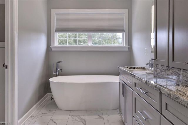 3901 Guildford LN, Williamsburg, VA 23188