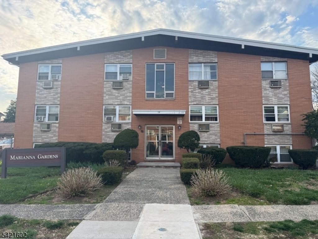 744 Hazard Pl 1C, Elizabeth City, NJ 07208