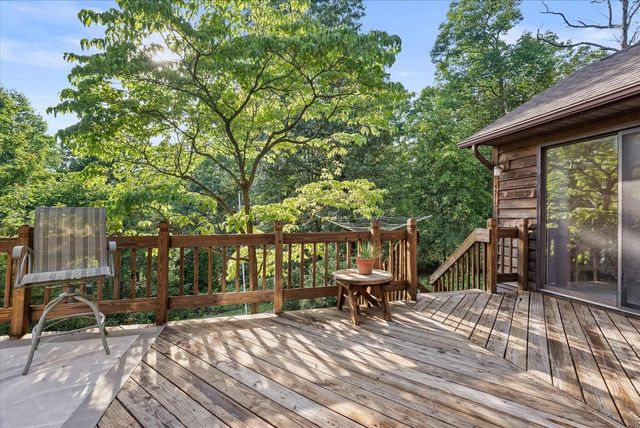 140 ROCKY MOUNTAIN LN, New Market, VA 22844
