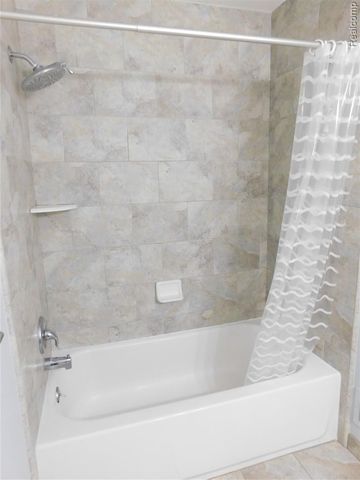 2759 Winter Drive, Troy, MI 48083