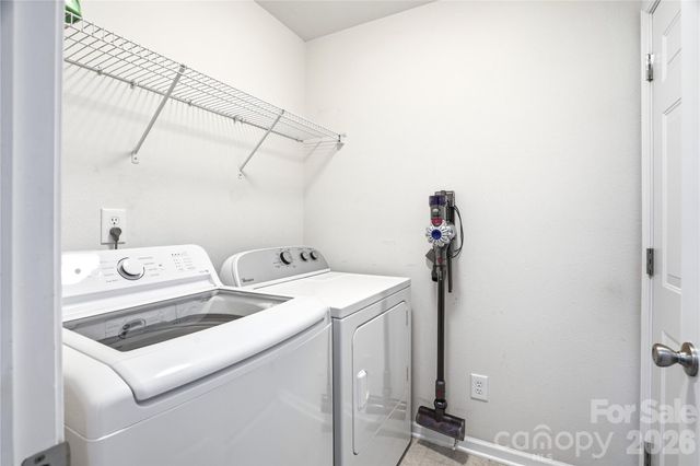 6714 Wicked Oak Lane, Charlotte, NC 28216