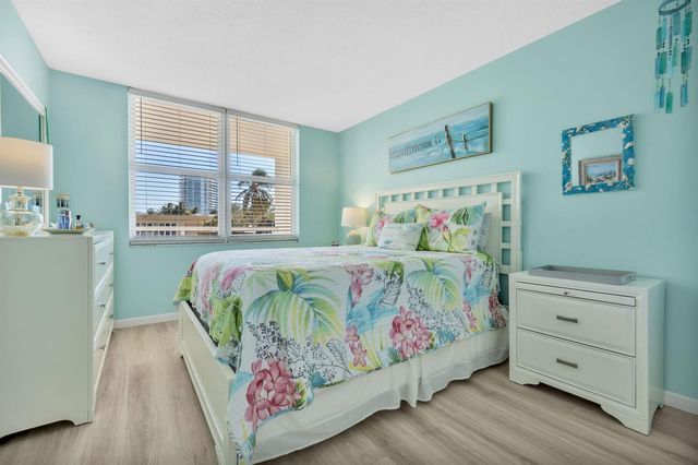 201 N Ocean Boulevard 203, Pompano Beach, FL 33062