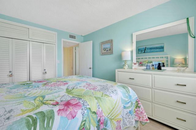 201 N Ocean Boulevard 203, Pompano Beach, FL 33062