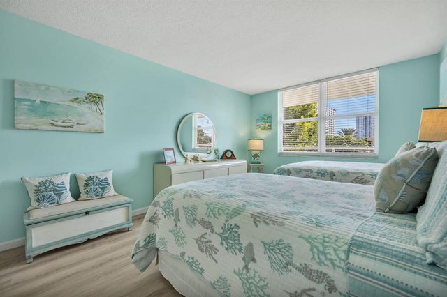 201 N Ocean Boulevard 203, Pompano Beach, FL 33062