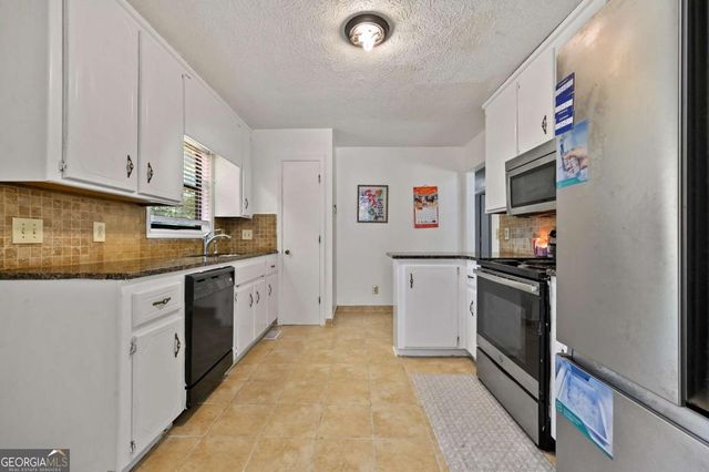 2670 Throatlatch Lane, Marietta, GA 30064