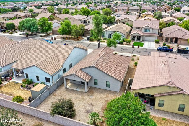 1152 W DESERT HOLLOW Drive, San Tan Valley, AZ 85143